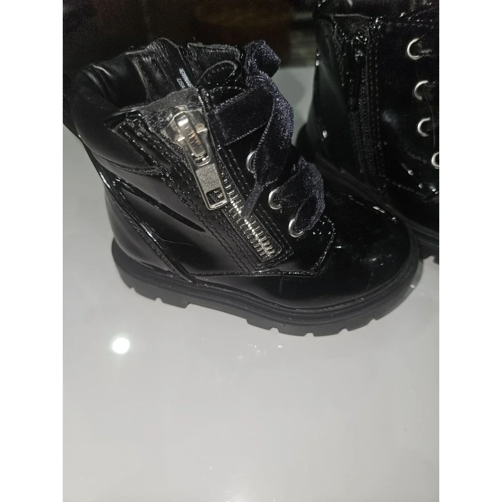 Wonder Nation Size 4 Little Girls  Ankle Boots  NWOT
